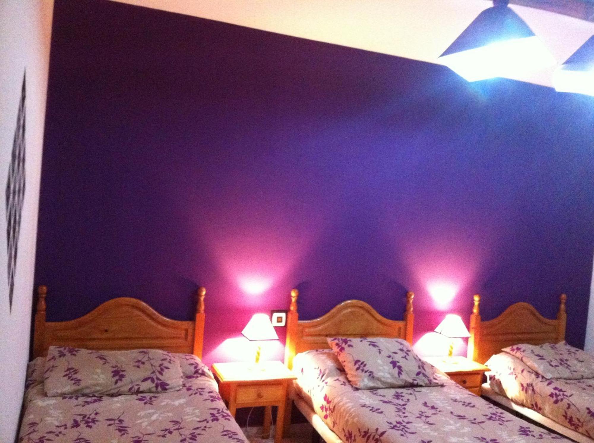 Hostal Neptuno กาเซเรส ภายนอก รูปภาพ