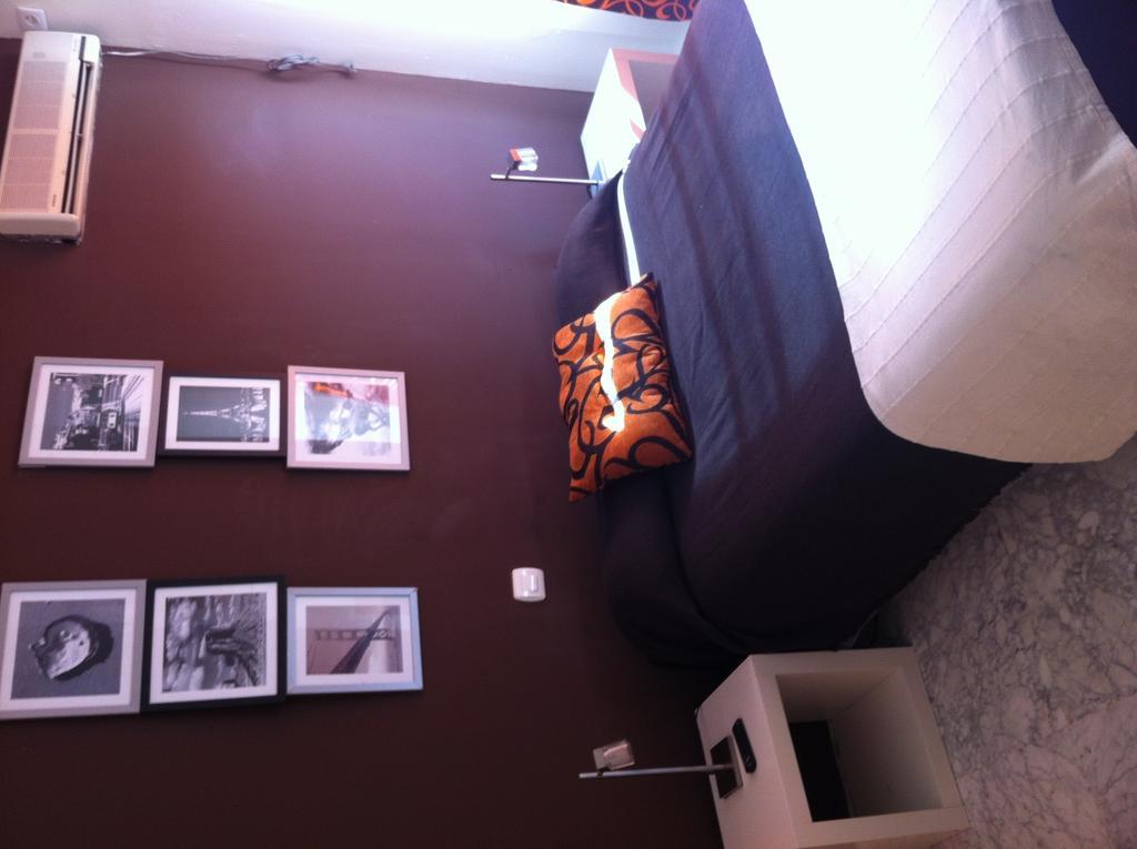 Hostal Neptuno กาเซเรส ภายนอก รูปภาพ